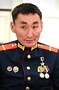 Герой России ефрейтор Алексей Неустроев.