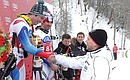 Церемония награждения победителя и призёров соревнований по скоростному спуску этапа Кубка мира по горнолыжному спорту 2012 года.