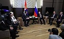 С Президентом Республики Сербия Александром Вучичем. Российско-сербские переговоры в узком составе.