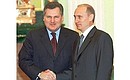 С Президентом Польши Александером Квасьневским.