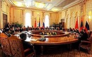 Встреча с Председателем КНР Си Цзиньпином и Президентом Монголии Цахиагийн Элбэгдоржем.