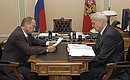 Рабочая встреча с полномочным представителем Президента в Сибирском федеральном округе Леонидом Драчевским.