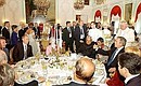 Торжественный обед в честь глав иностранных государств и их супруг, прибывших на празднование 300-летия Санкт-Петербурга.