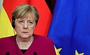 Федеральный канцлер Германии Ангела Меркель на пресс-конференции по итогам российско-германских переговоров.