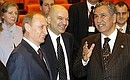 С председателем Великого национального собрания Турции Бюлентом Арынчем (крайний справа).