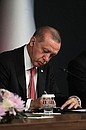 Президент Турции Реджеп Тайип Эрдоган на пресс-конференции по итогам встречи лидеров России, Турции, Германии и Франции.