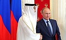 С Наследным принцем Абу-Даби Мухаммедом Аль Нахайяном во время подписания Декларации о стратегическом партнёрстве между Российской Федерацией и Объединёнными Арабскими Эмиратами.