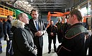 С генеральным директором научно-производственной корпорации «Уралвагонзавод» Александром Потаповым во время посещения предприятия.