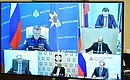 Владимир Путин провёл совещание по вопросам МЧС (в режиме видеоконференции).