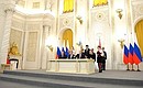 Подписание Договора между Российской Федерацией и Республикой Крым о принятии в Российскую Федерацию Республики Крым и образовании в составе Российской Федерации новых субъектов.