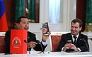 С Президентом Венесуэлы Уго Чавесом.