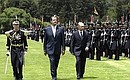 Официальная церемония встречи Президента России Владимира Путина Президентом Мексики Висенте Фоксом (слева).