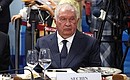 Глава «Роснефти» Игорь Сечин в ходе беседы с Президентом Индонезии Прабово Субианто в формате рабочего завтрака.