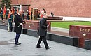 Vladimir Putin and President of Moldova Igor Dodon laid flowers at the memorial to hero cities.