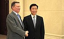 With Chinese Vice President Li Yuanchao.