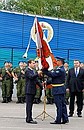 Ceremony presenting a battle flag to the Eastern Military District’s 11th Paratroops Brigade.