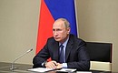 Владимир Путин в режиме видеоконференцсвязи принял участие в церемонии ввода в эксплуатацию третьего (финального) газового промысла Бованенковского нефтегазоконденсатного месторождения.