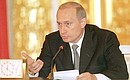 Vladimir Putin at a meeting of the State Council devoted to the transfer of farmlands.