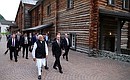 With Prime Minister of India Narendra Modi, while visiting the My Russia cultural and ethnographic centre.