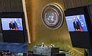Владимир Путин выступил с видеообращением на пленарном заседании юбилейной, 75-й сессии Генеральной Ассамблеи Организации Объединённых Наций. Фото: ООН, Эскиндер Дебебе