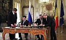 Signing Russian-Belgian agreements.