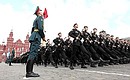 Военный парад, посвящённый 66-й годовщине Победы в Великой Отечественной войне. Фото РИА «Новости»