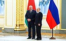 С Президентом Республики Беларусь Александром Лукашенко перед началом заседания Высшего Государственного Совета Союзного государства России и Белоруссии.