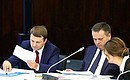 Economic Development Minister Maxim Oreshkin (left) and Novgorod Region Governor Andrei Nikitin before a meeting of the Supervisory Board of the Agency for Strategic Initiatives.