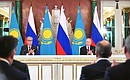 С Президентом Республики Казахстан Касым-Жомартом Токаевым по окончании российско-казахстанских переговоров.