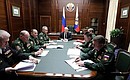 Meeting with the command staff of military districts and the Northern Fleet.