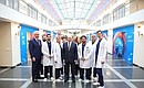 С мэром Москвы Сергеем Собяниным и сотрудниками Центра диагностики и телемедицинских технологий.
