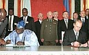 Подписание Декларации «О принципах дружественных отношений и партнерства между Российской Федерацией и Федеративной Республикой Нигерией».