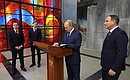 Vladimir Putin signed the Victory Museum’s distinguished visitors’ book.