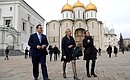 Марин Ле Пен, находящаяся в России по приглашению российских парламентариев, посетила Музеи Московского Кремля.