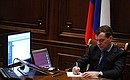 Во время видеоконференции с губернатором Челябинской области Петром Суминым.