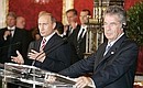 С Федеральным президентом Австрии Хайнцем Фишером на пресс-конференции по окончании переговоров.