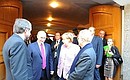 С Федеральным канцлером Германии Ангелой Меркель после посещения выставки «Бронзовый век. Европа без границ».