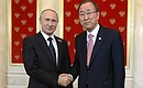 Before the parade, at the Armorial Hall of the Kremlin, Vladimir Putin greeted the leaders of foreign states and major international organisations who have come to Moscow to take part in the celebrations. With UN Secretary-General Ban Ki-moon.