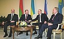 Встреча с Президентом Белоруссии Александром Лукашенко, Президентом Украины Леонидом Кучмой и Президентом Казахстана Нурсултаном Назарбаевым.