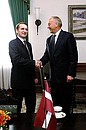 C Президентом Латвии Андрисом Берзиньшем. Фото Томса Калниньша