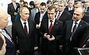 После закрытия съезда Дмитрий Медведев и Владимир Путин встретились с представителями региональных избирательных списков партии «Единая Россия».