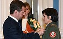 Церемония вручения государственных наград военнослужащим. Сержант Зухра Трамова награждена медалью «За отвагу».