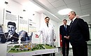 During a visit to the cancer centre in the Kaliningrad Region. With acting Chief Medical Officer Kirill Barinov (left), Governor of the Kaliningrad Region Anton Alikhanov.