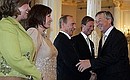 С Великим герцогом Люксембургским Анри, герцогиней Марией-Терезой. Справа – Премьер-министр Люксембурга Жан-Клод Юнкер.