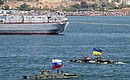Празднование Дня Военно-Морского Флота Российской Федерации и Дня флота Украины.