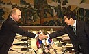 С Президентом Республики Корея Но Му Хёном. Фото: Сергей Гунеев, РИА «Новости»