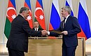 Signing of Russian-Azerbaijani documents.