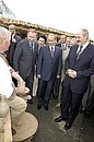 Посещение «Славянского подворья». С президентами Украины и Белоруссии Леонидом Кучмой и Александром Лукашенко.