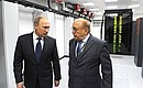 С ректором МГУ Виктором Садовничим во время осмотра суперкомпьютера «Ломоносов».
