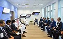 Встреча с Наследным принцем Абу-Даби, заместителем верховного главнокомандующего вооружёнными силами Объединённых Арабских Эмиратов Мухаммедом Аль Нахайяном.